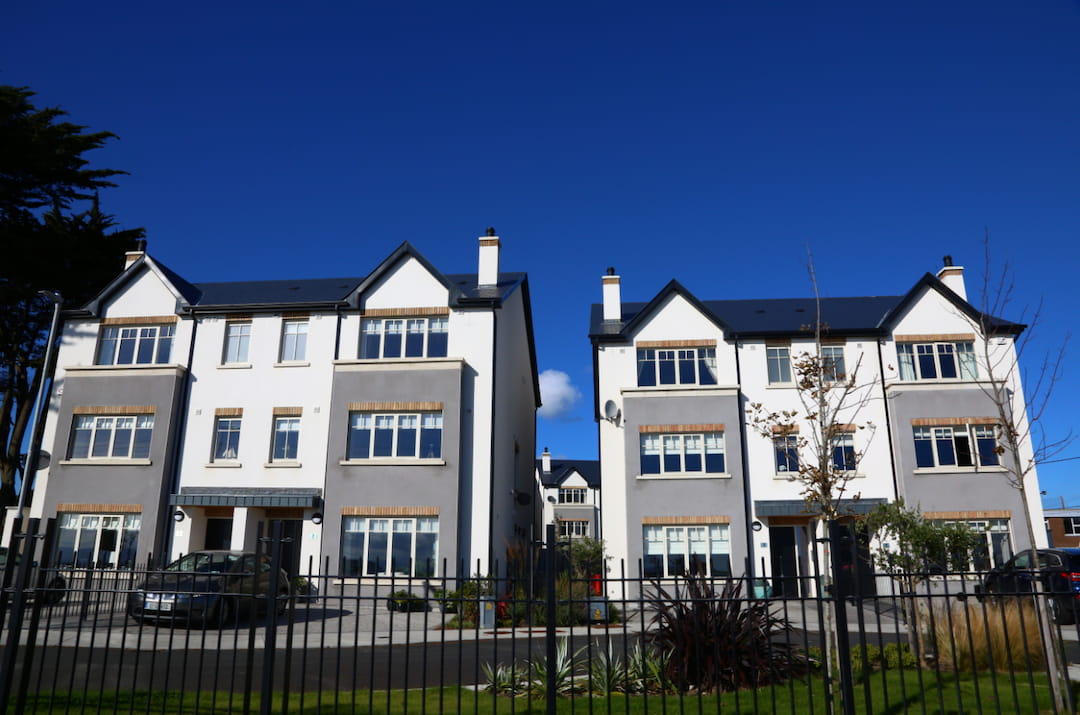 【移民资讯】无需申请直接定居英国，这项特殊福利你心动了吗